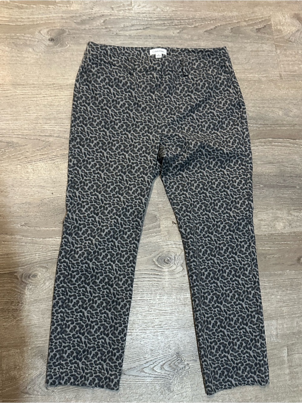 Calvin Klein Women’s Leopard Print Straight Leg Pants Gray Black Animal Print Si